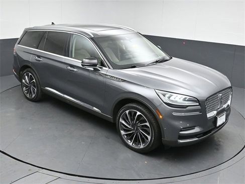 Certified 2023 Lincoln Aviator Reserve w/ Equipment Group 201A image 40