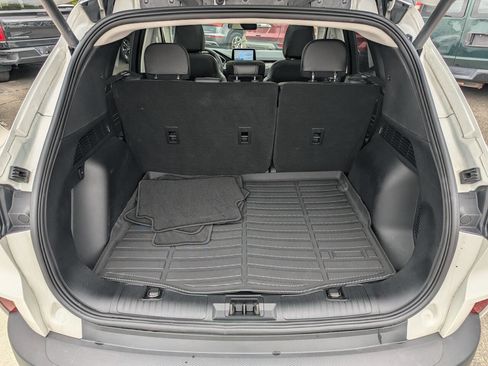 Used 2022 Ford Escape Titanium AWD/4WD image 17
