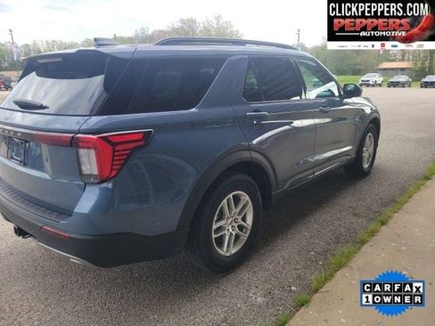 Used 2026 Ford Explorer Active w/ Active Comfort Package RWD image 5