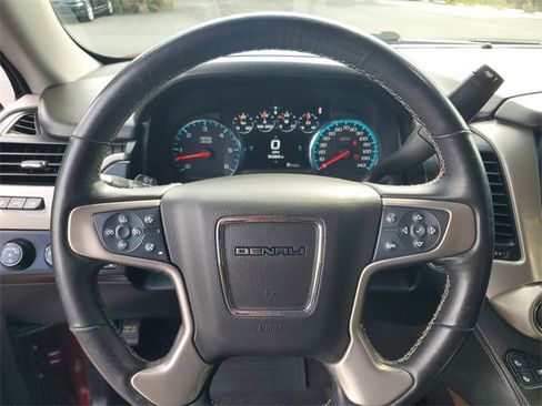 Used 2019 GMC Yukon XL Denali w/ Denali Ultimate Package image 33