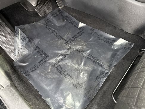 Certified 2024 Honda HR-V LX image 17