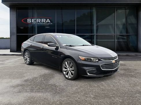 Used 2017 Chevrolet Malibu Premier w/ Premier Sun and Wheel Package FWD image 7