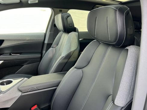 New 2026 Cadillac Optiq Luxury 1 RWD image 11