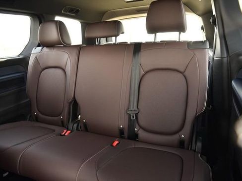 New 2025 Volkswagen ID. Buzz Pro S image 20