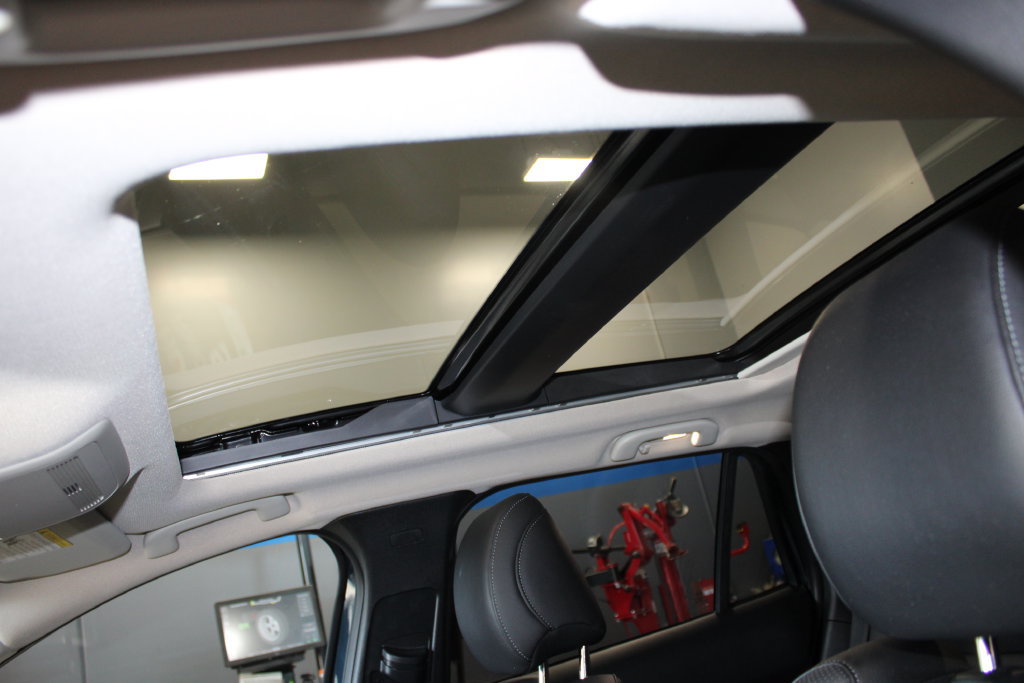 Used 2023 MAZDA CX-50 AWD 2.5 S w/ Cargo Package image 23