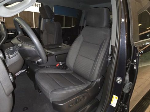 Used 2024 Chevrolet Silverado 1500 Custom Trail Boss w/ LPO, Dark Essentials Package AWD/4WD image 11