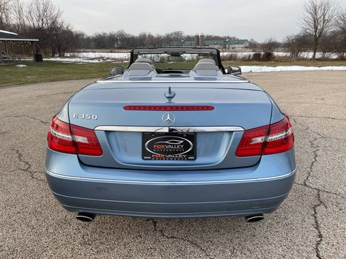 Used 2011 Mercedes-Benz E 350 Cabriolet image 38