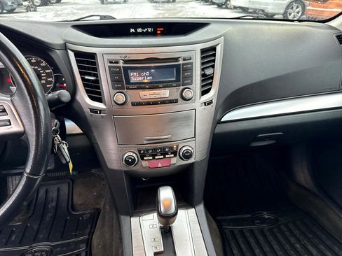 Used 2013 Subaru Legacy 2.5i Premium w/ All-Weather Pkg image 10
