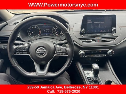 Used 2020 Nissan Altima 2.5 SR AWD/4WD image 19