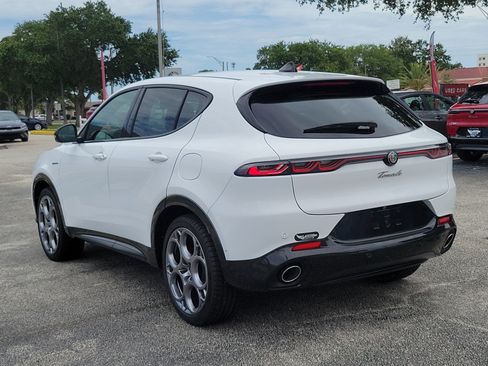 Used 2024 Alfa Romeo Tonale Ti AWD/4WD image 3