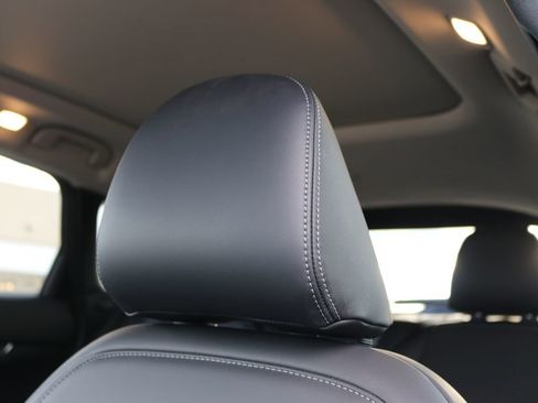 Certified 2025 INFINITI QX50 Luxe image 17