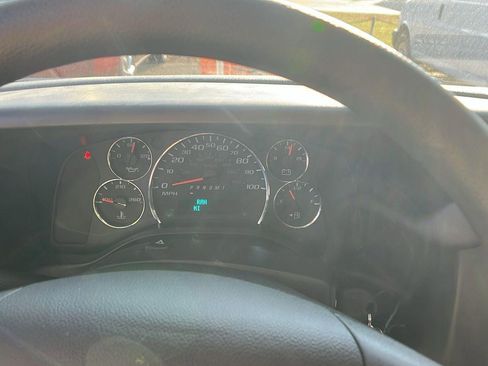 New 2025 Chevrolet Express 2500 w/ Communications Package image 19