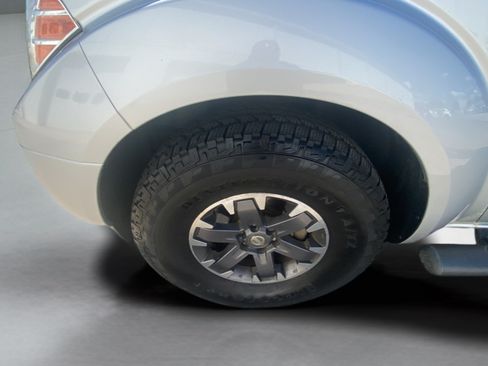 Used 2015 Nissan Frontier Desert Runner RWD image 10