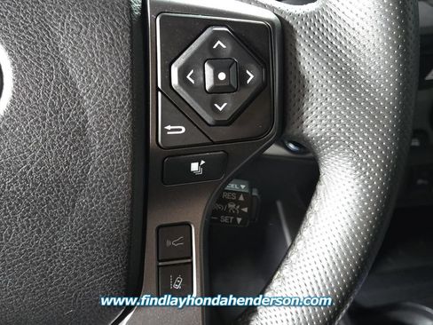 Used 2022 Toyota Tacoma TRD Off-Road w/ Technology Package AWD/4WD image 27