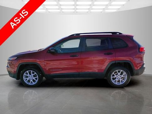 Used 2016 Jeep Cherokee Sport w/ Cold Weather Group FWD image 5