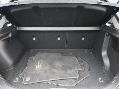 Used 2020 Hyundai Kona SE FWD image 23