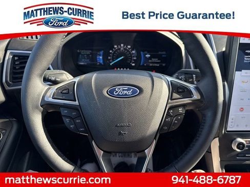 Certified 2024 Ford Edge SEL w/ Convenience Package AWD/4WD image 17