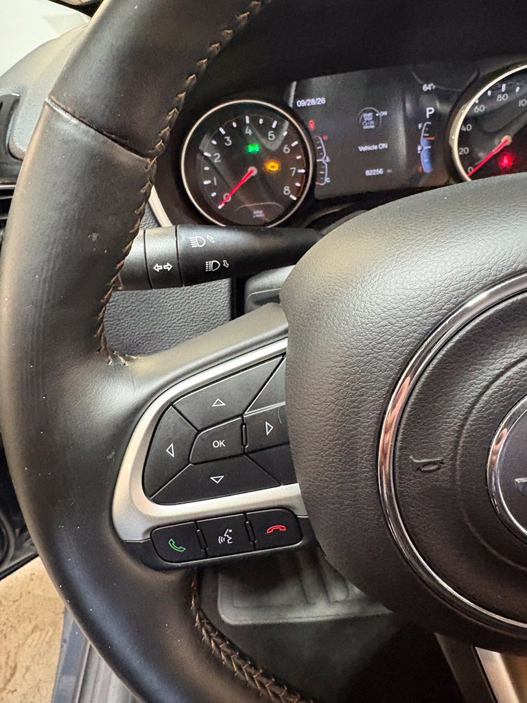 Certified 2018 Jeep Compass Limited AWD/4WD image 30
