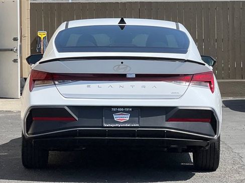 New 2025 Hyundai Elantra SEL w/ Cargo Package image 7
