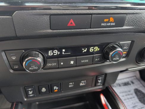 Used 2023 Nissan Frontier PRO-4X w/ Pro-4X Premium Package image 17