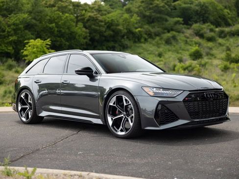 Used 2026 Audi RS 6 performance AWD/4WD image 9