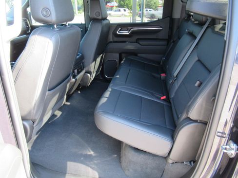 Used 2024 GMC Sierra 1500 SLT w/ SLT Premium Plus Package AWD/4WD image 38