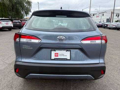 Certified 2025 Toyota Corolla Cross L FWD image 6