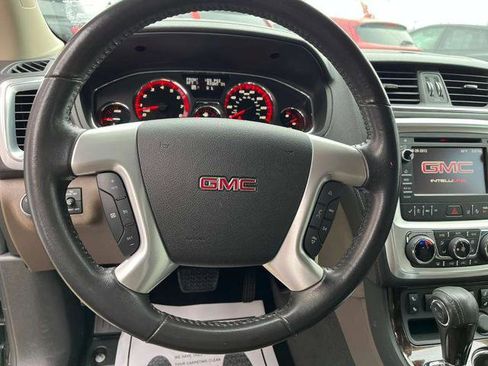 Used 2014 GMC Acadia SLT image 24