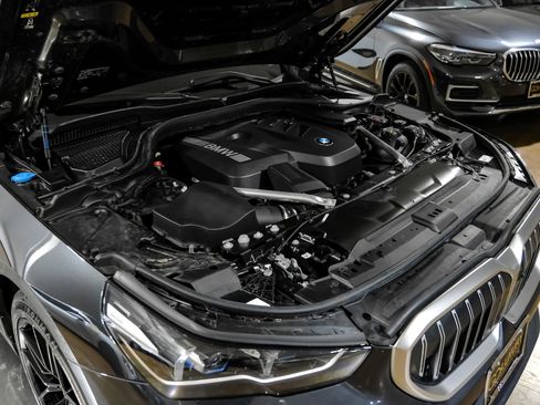 Used 2024 BMW 530i xDrive image 54