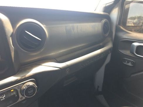 Used 2022 Jeep Wrangler Sport AWD/4WD image 28