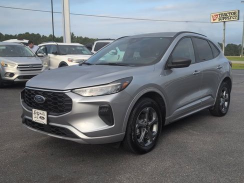 Certified 2024 Ford Escape ST-Line image 1