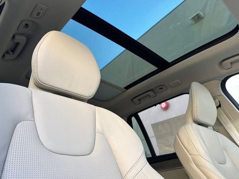 New 2026 Volvo XC90 T8 Ultra AWD/4WD image 18