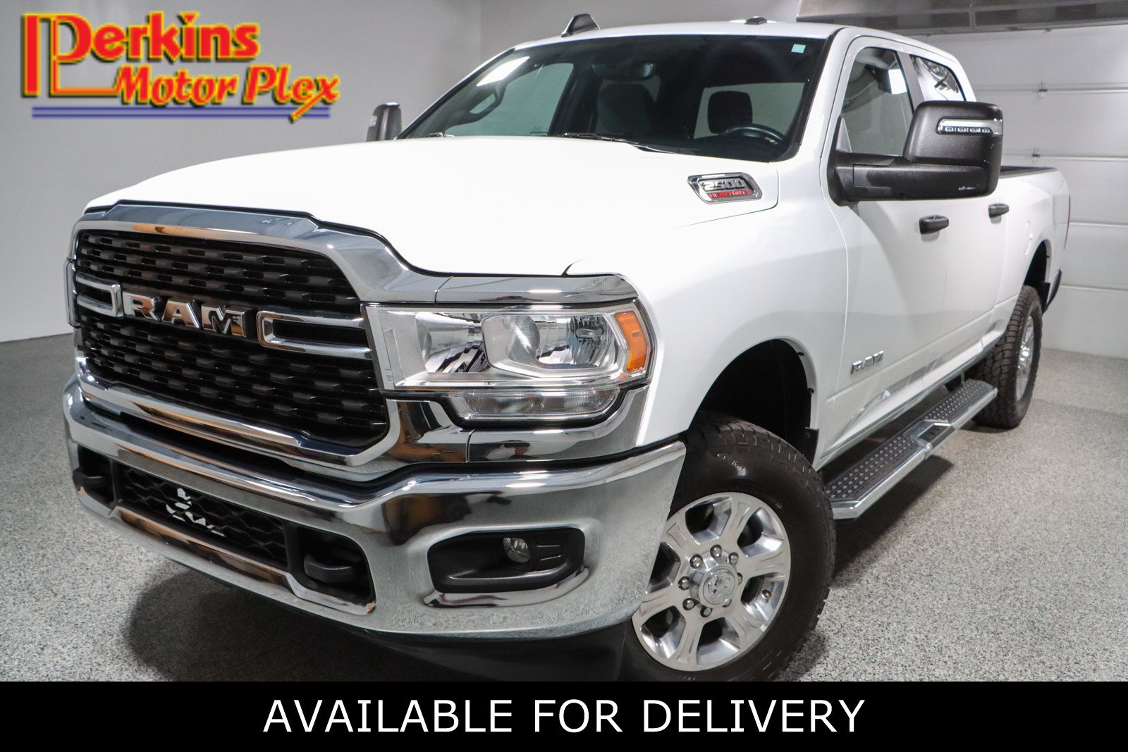 Used 2024 RAM 2500 Big Horn AWD/4WD image 1