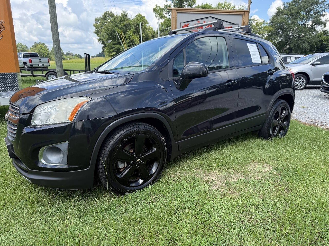 Used 2016 Chevrolet Trax LTZ w/ Midnight Edition FWD image 2
