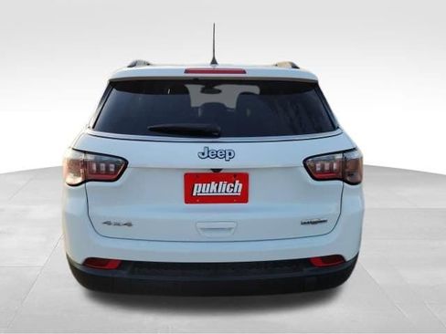 Used 2024 Jeep Compass Latitude image 6