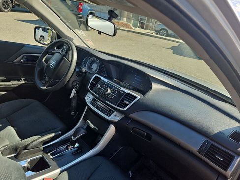 Used 2014 Honda Accord LX image 28