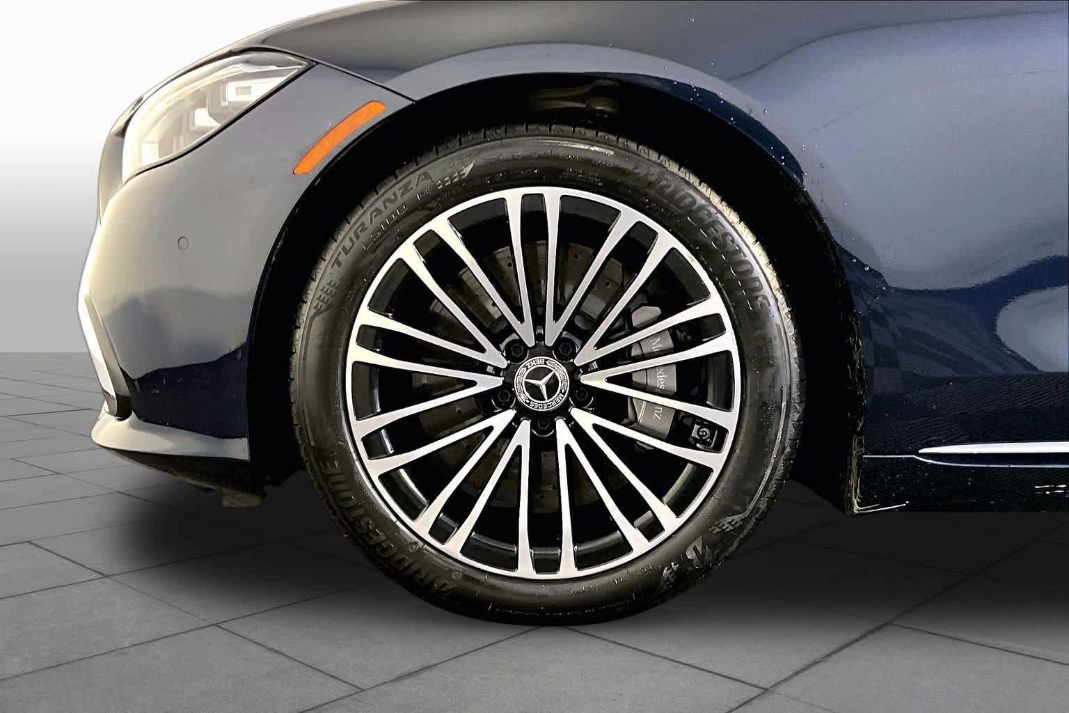 Used 2022 Mercedes-Benz S 580 4MATIC Sedan image 11