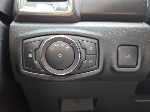 Used 2022 Ford Ranger Lariat w/ Tremor Off-Road Package image 12