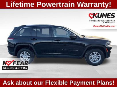 Used 2023 Jeep Grand Cherokee Laredo