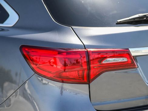 Used 2018 Acura MDX FWD w/ Technology Package image 9