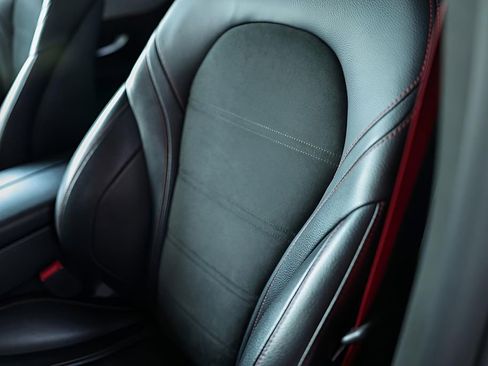 Used 2022 Mercedes-Benz GLC 43 AMG 4MATIC image 13