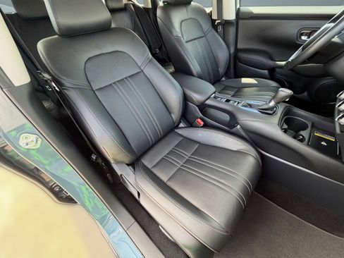 Used 2024 Honda HR-V EX-L image 23