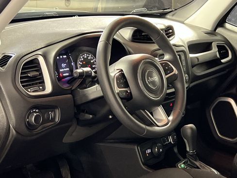 Used 2018 Jeep Renegade Sport w/ Power & Air Group AWD/4WD image 17