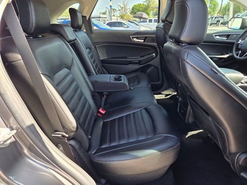 Used 2022 Ford Edge SEL AWD/4WD image 13