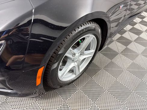 Used 2024 Chevrolet Camaro LT RWD image 10