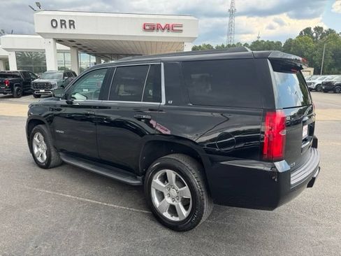 Used 2017 Chevrolet Tahoe LT w/ Luxury Package RWD image 5