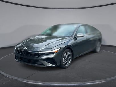 New 2025 Hyundai Elantra Limited