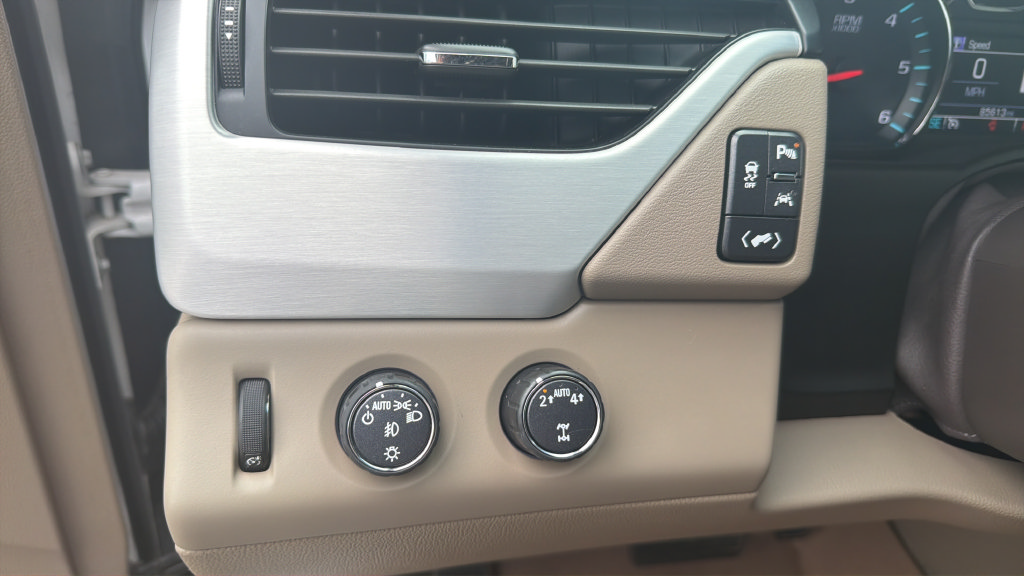 Used 2019 GMC Yukon XL SLT AWD/4WD image 28