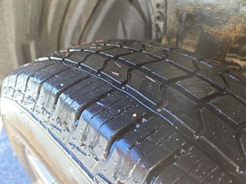 Used 2023 Toyota RAV4 XLE image 8