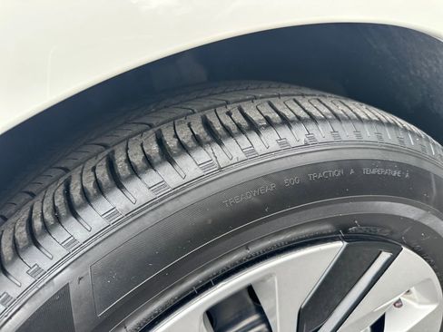 Used 2024 Nissan Altima 2.5 S image 13